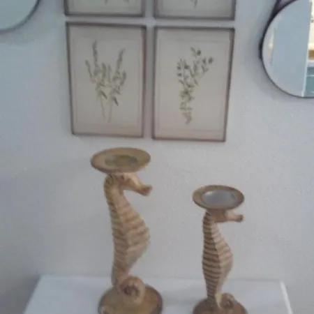 Mediterraneo, Muy Centrico, En Plaza Triangular, Soleado, Con Jardines Y Piscina Y La Playa Enfrente Andando, Con Parking Exterior Comunitario * Benidorm